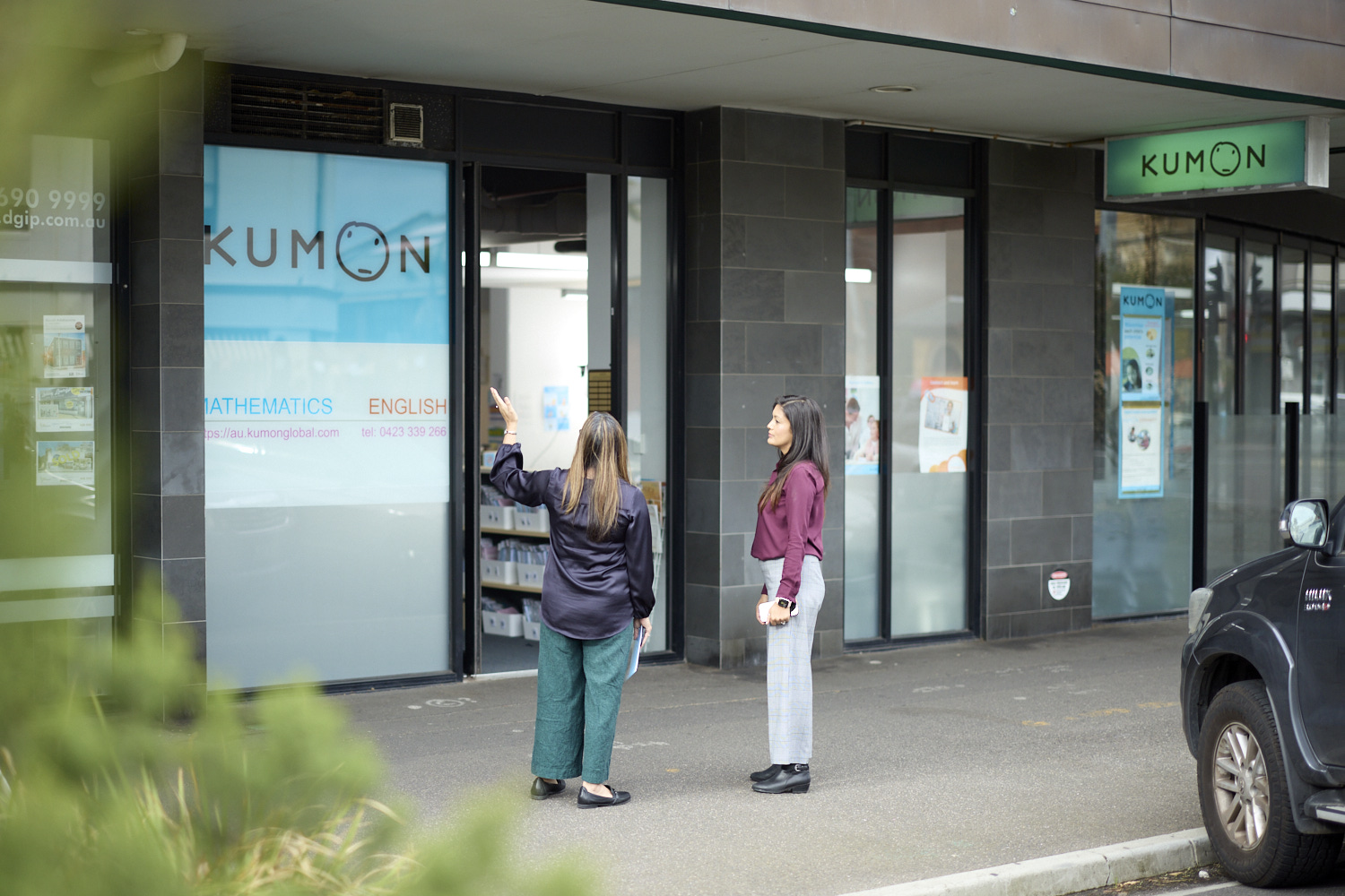 Take over a franchise or start fresh: which is right for you?